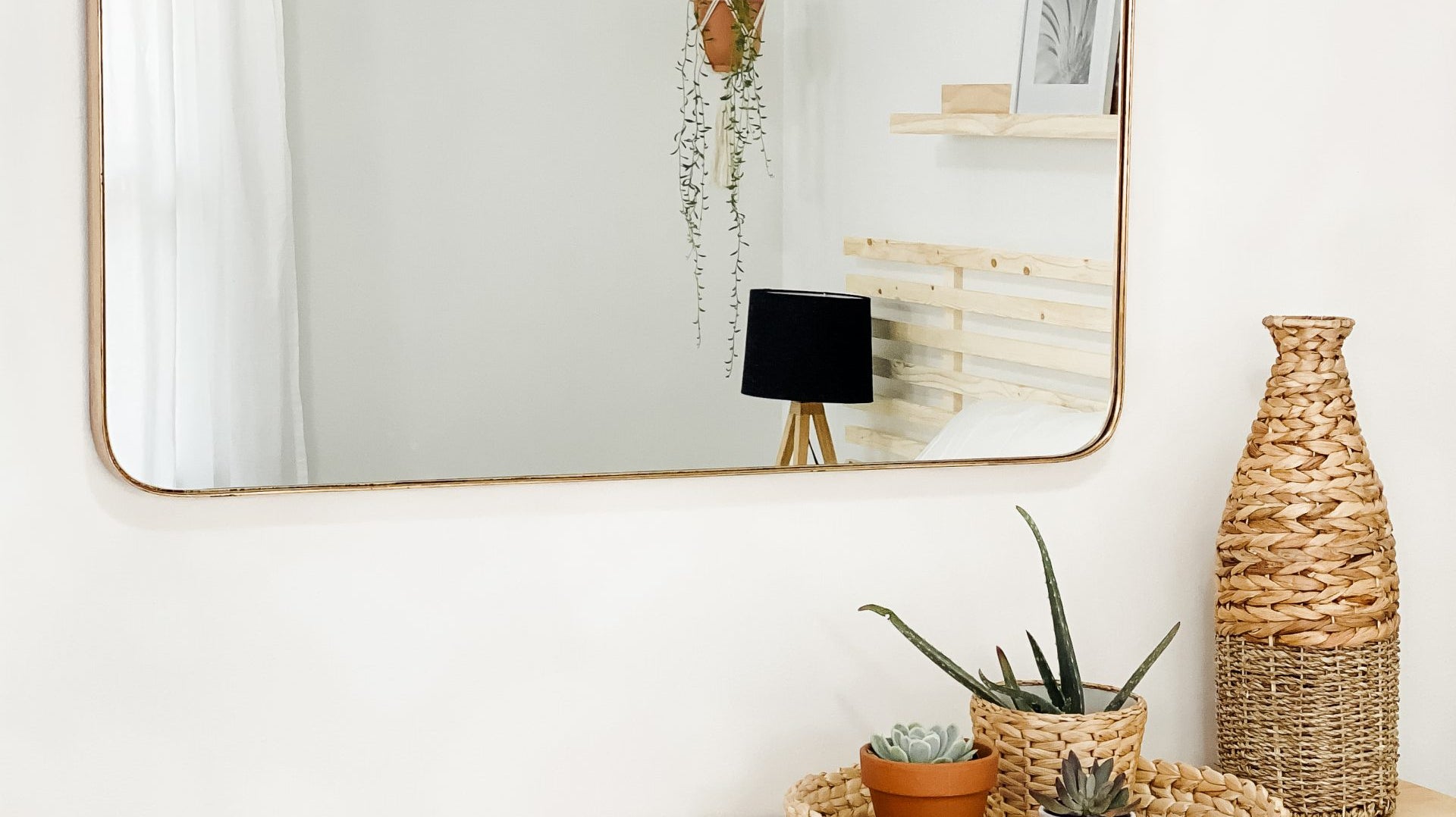 Which Mirror Shape is Best for Your Space?