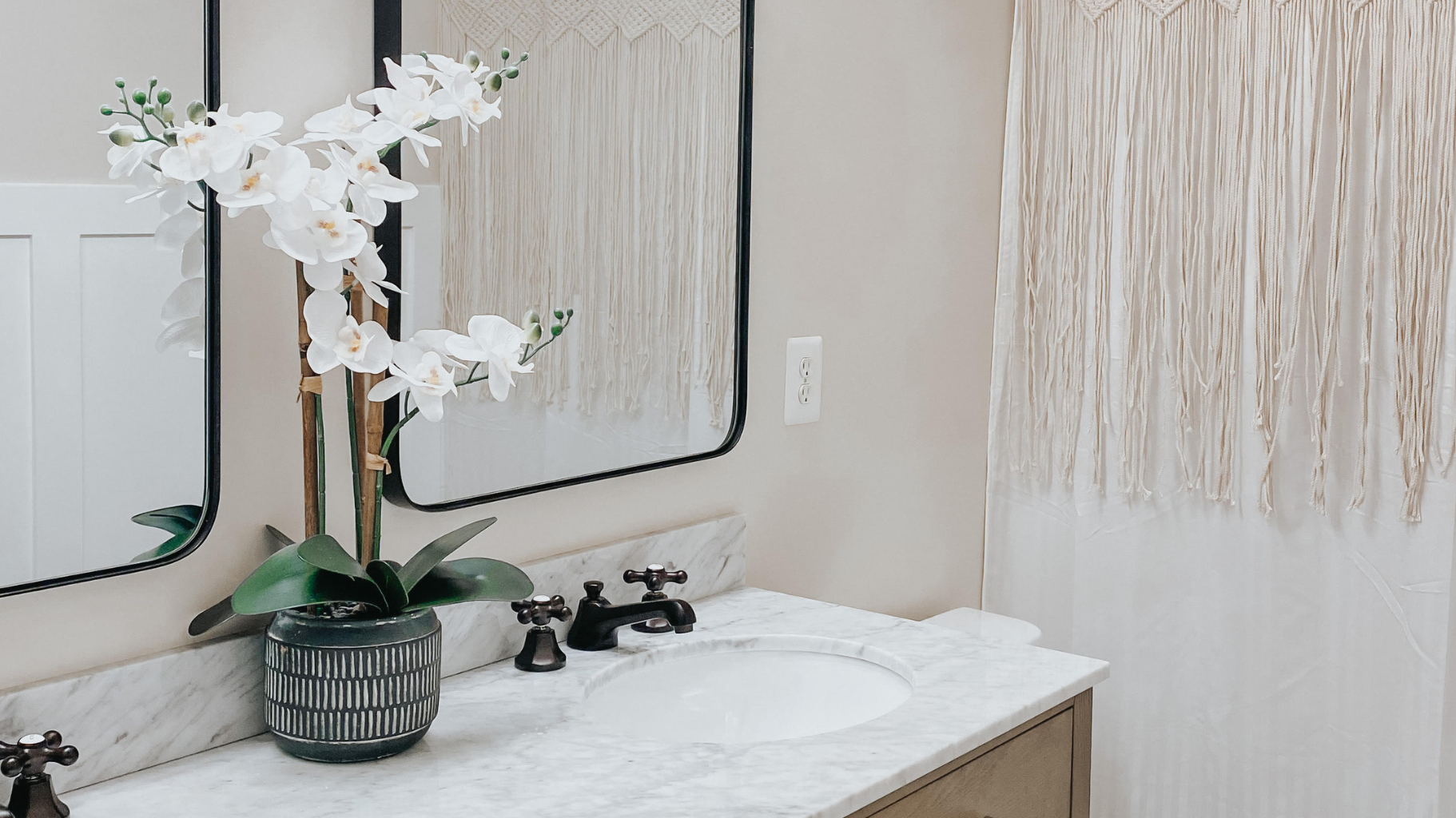 3 Common Bathroom Issues (And How to Beat Them)