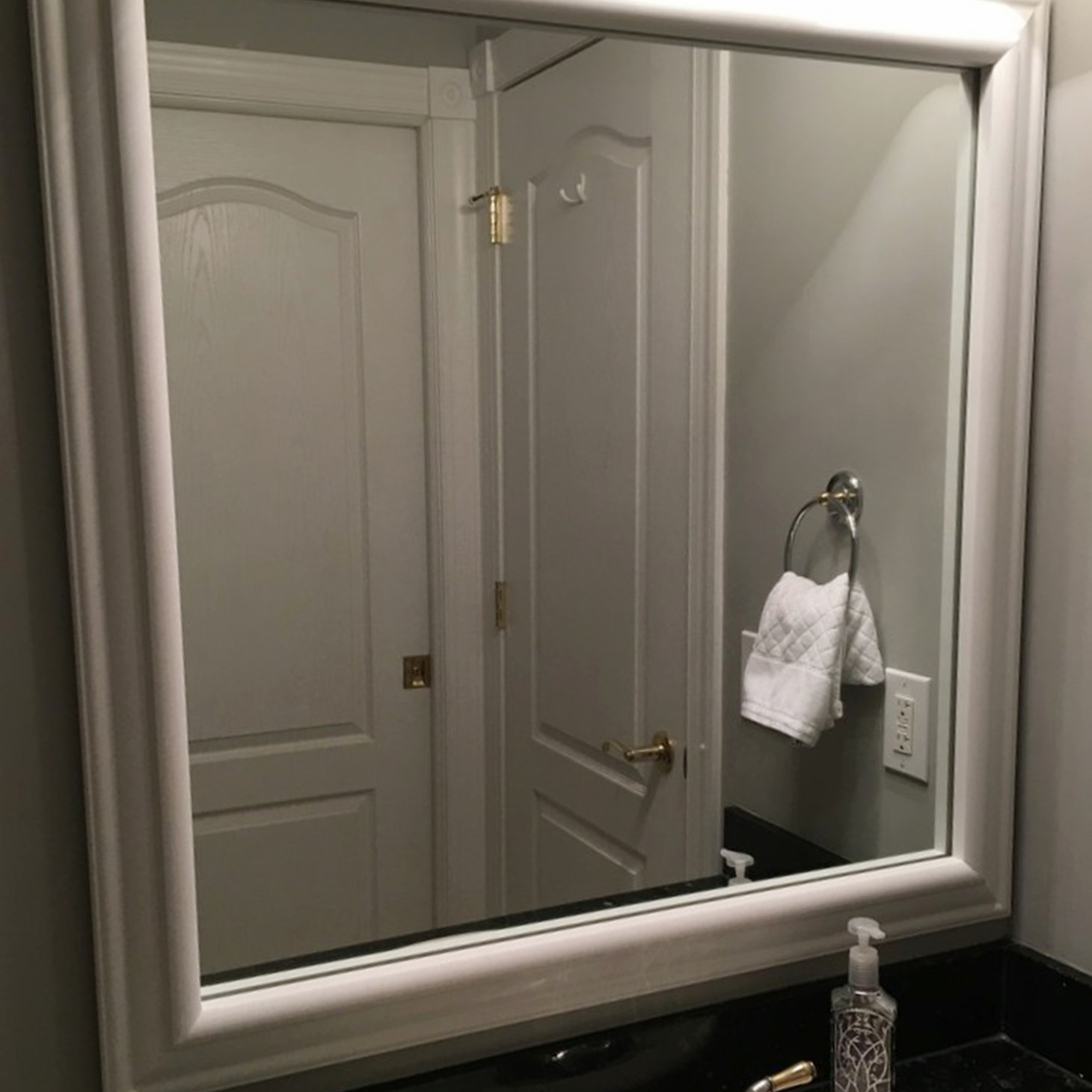 Humbolt White Add A Frame