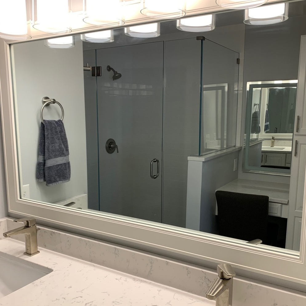 Eastland White Add A Frame