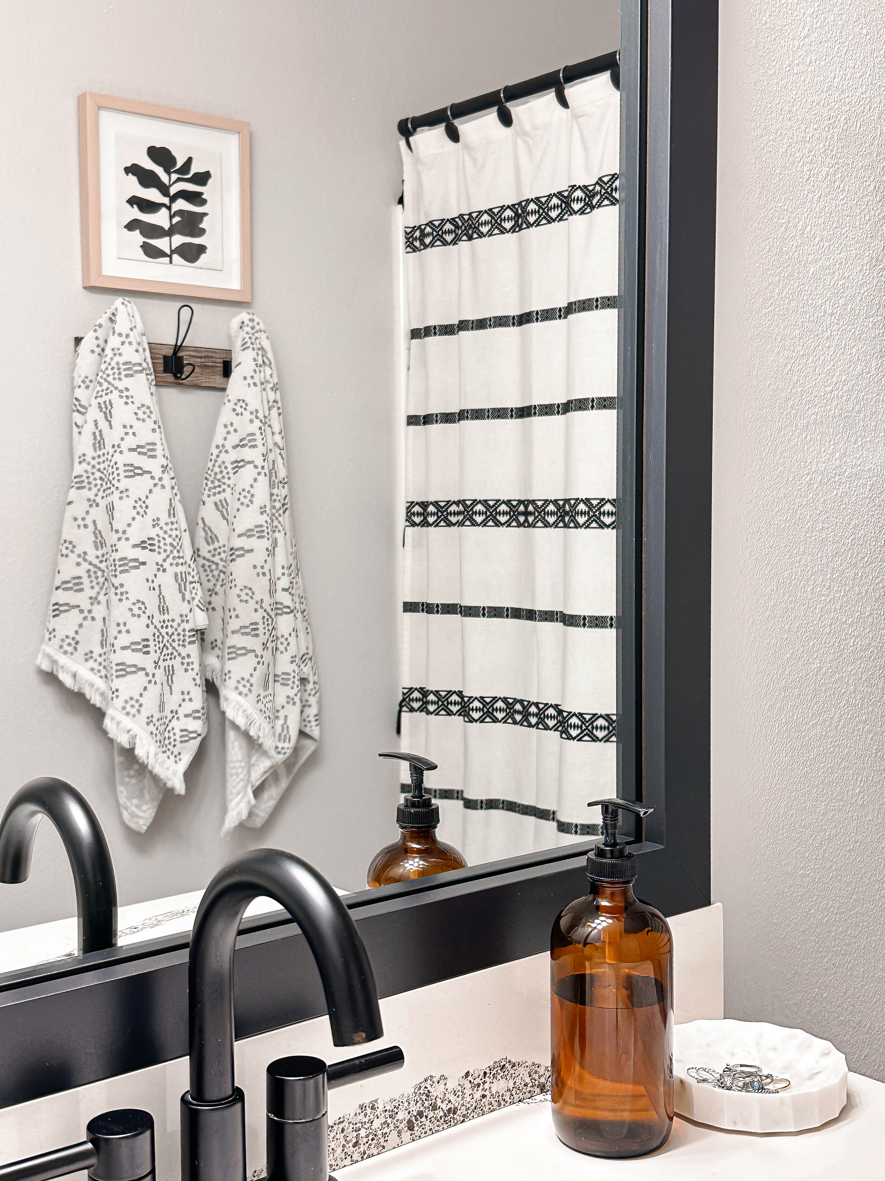 Weston Black Add A Frame