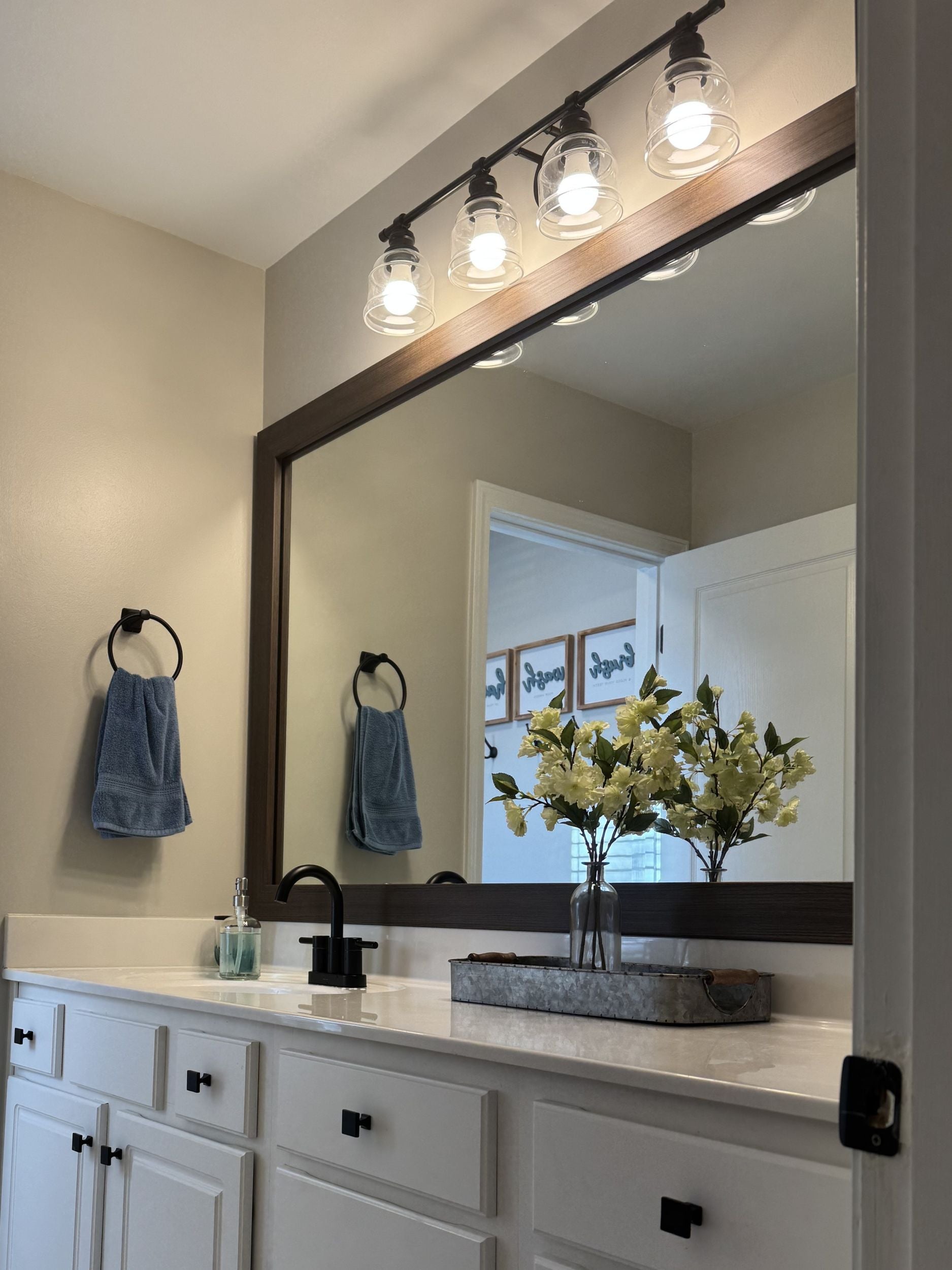 upton-dark-walnut-lifestyle-4.jpg