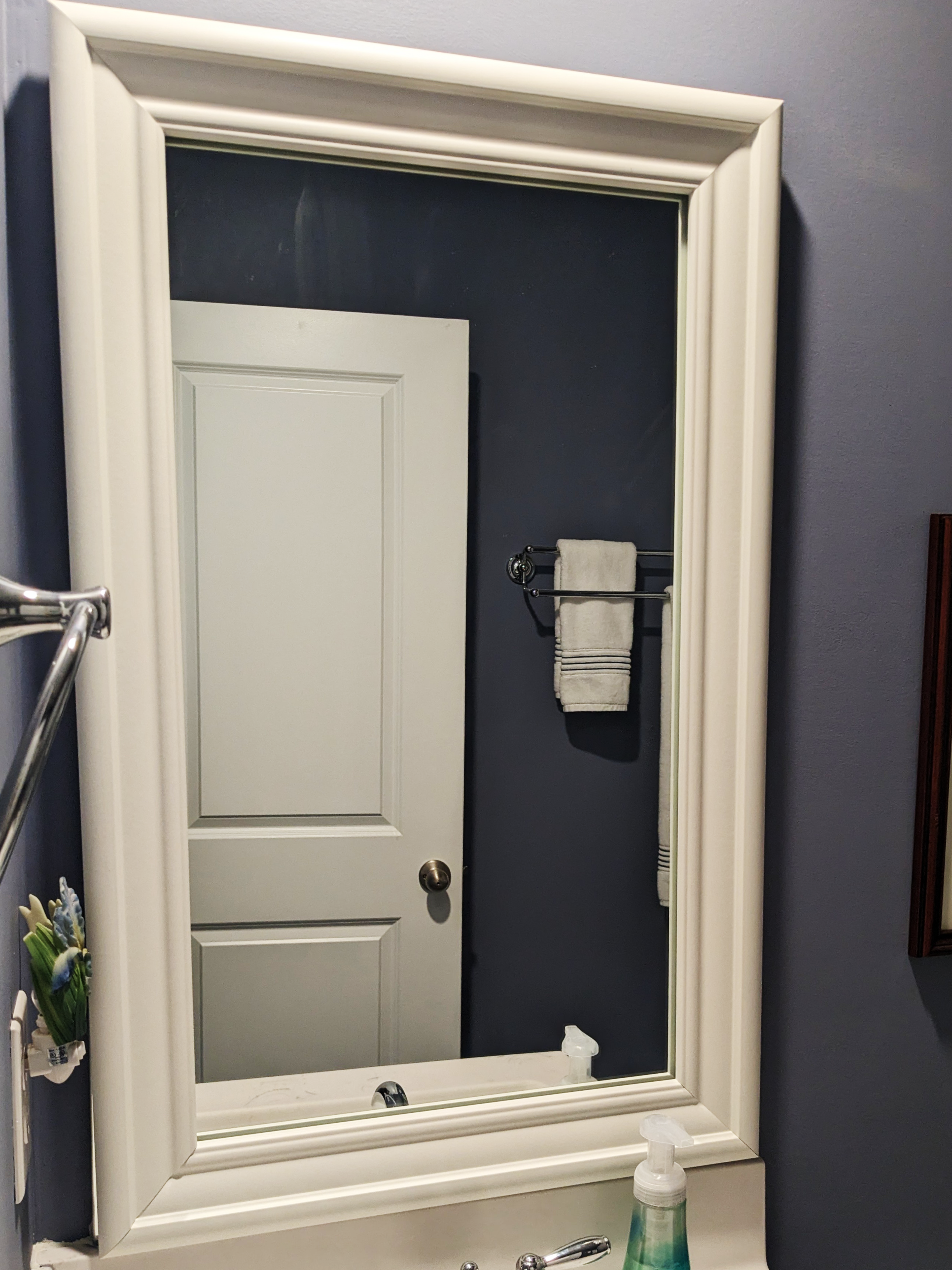 Humbolt White Add A Frame