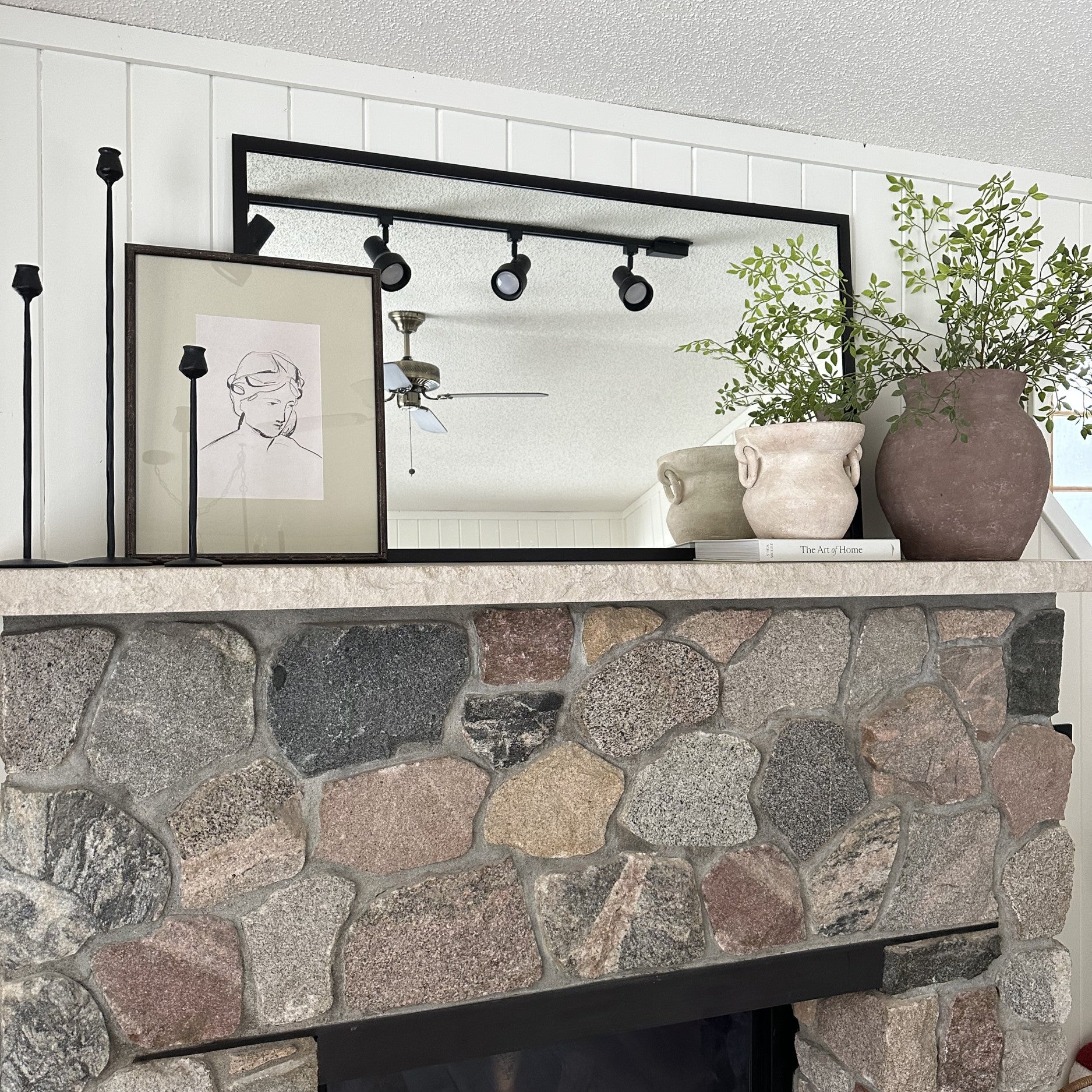 windham-black-lifestyle-5.png