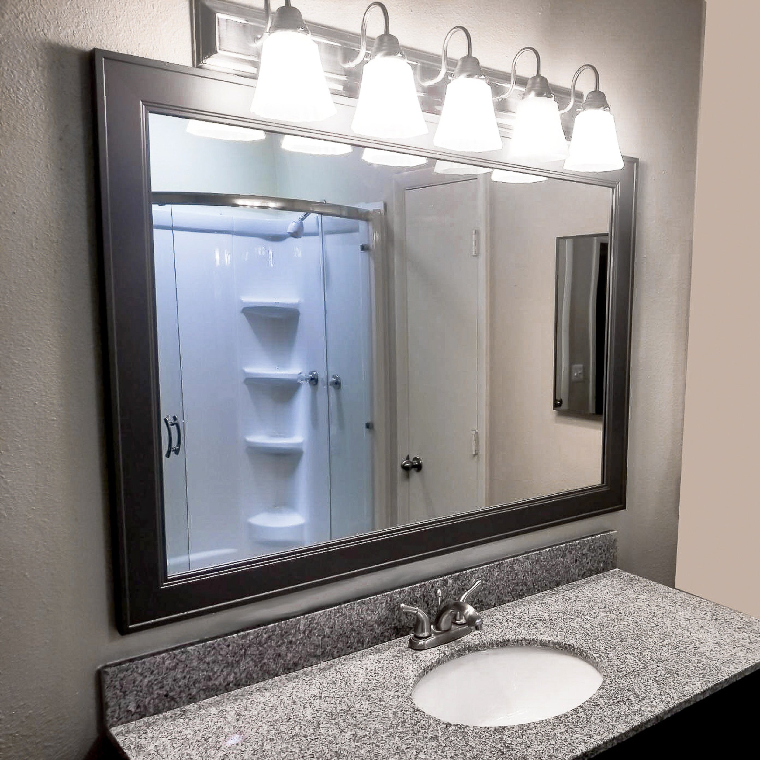 porter-dark-gray-lifestyle-5.png