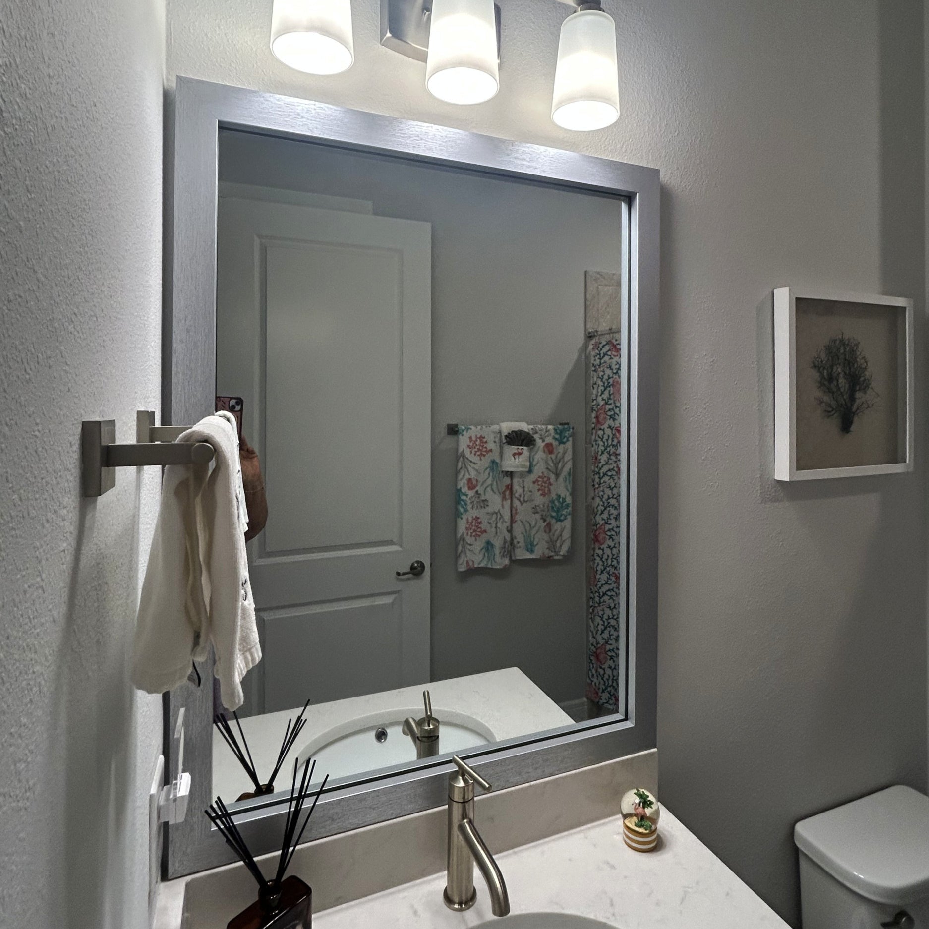 meade-brushed-silver-lifestyle-1.png