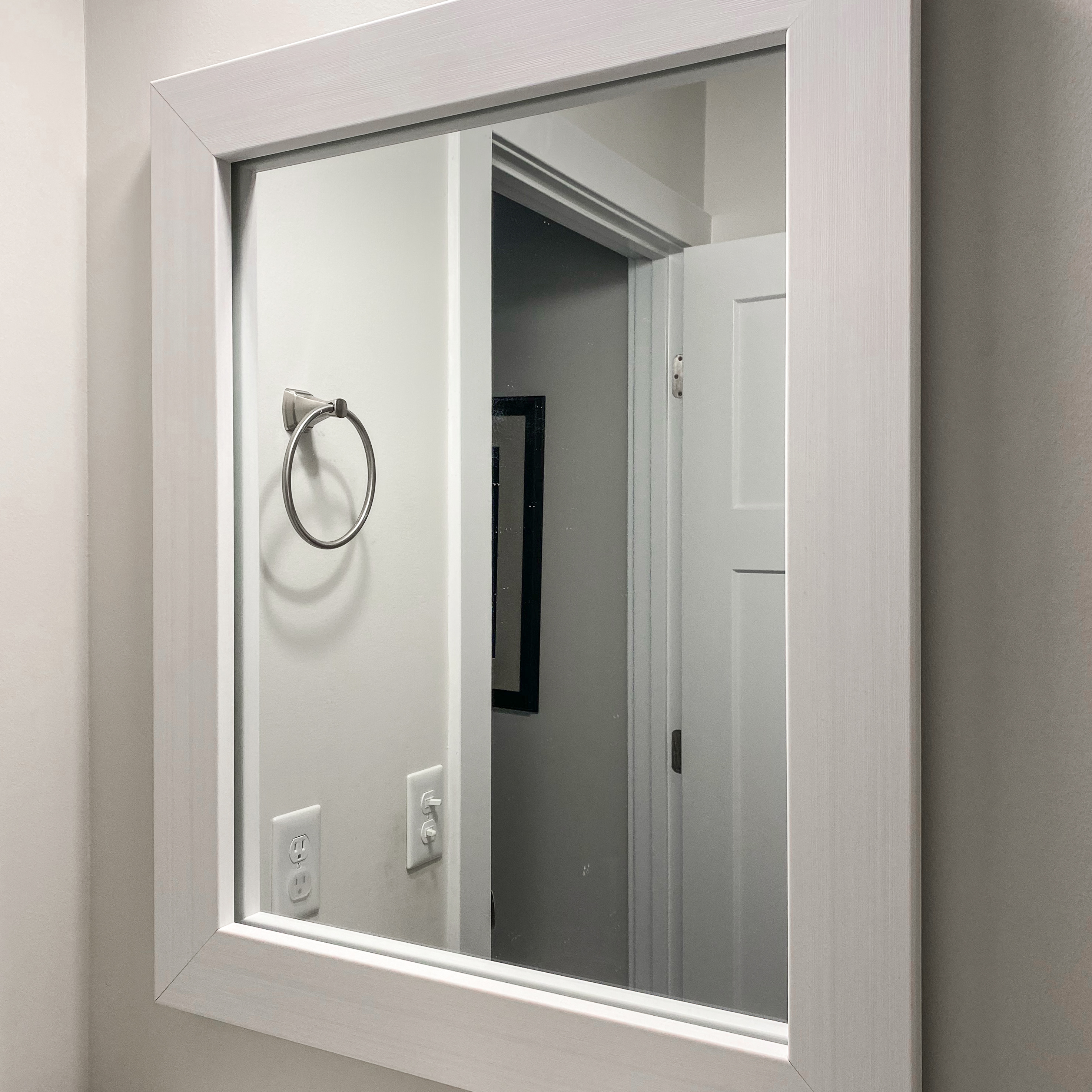 Upton Rustic White Add A Frame