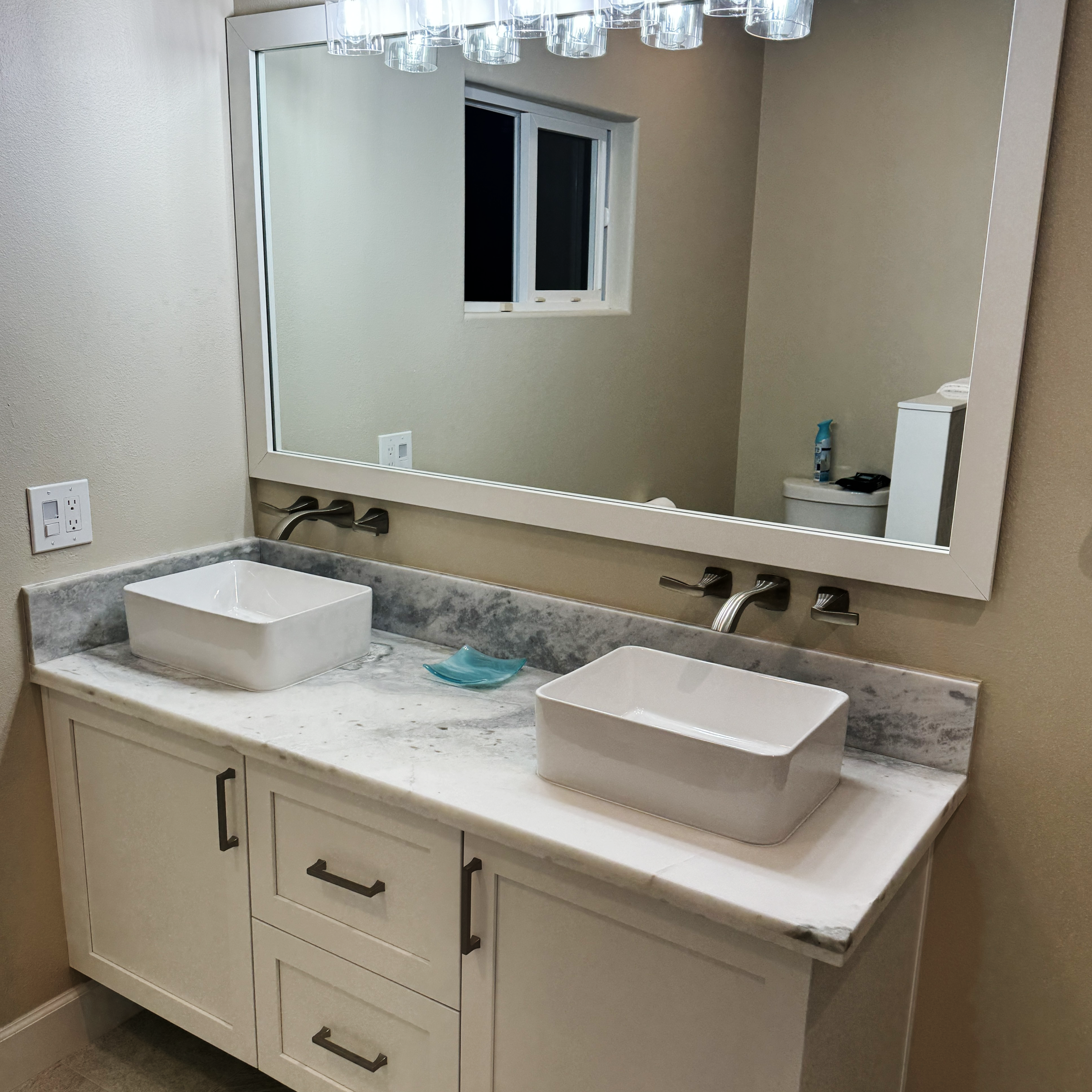 Berkshire White Add A Frame