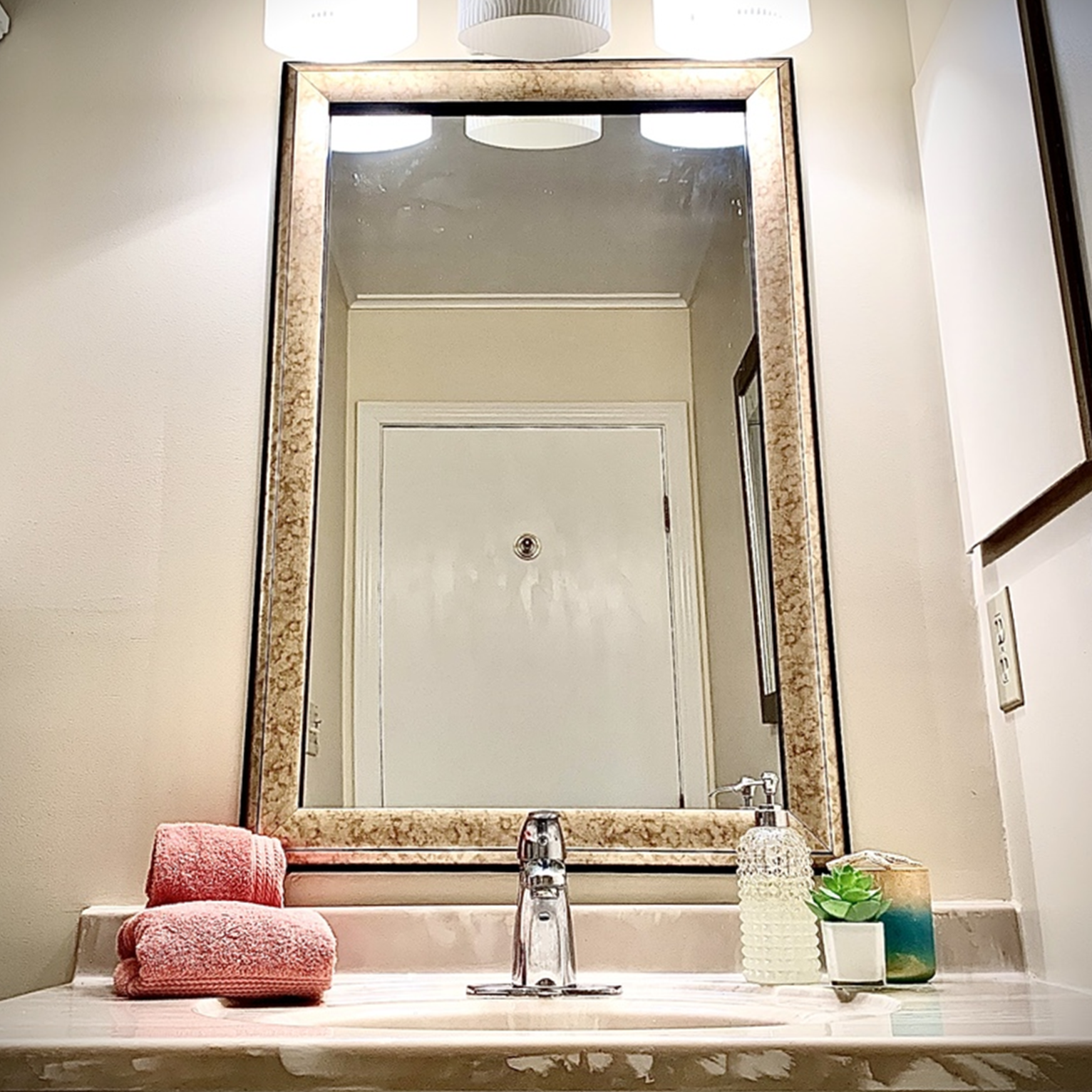 Navarro Sandstone Add A Frame