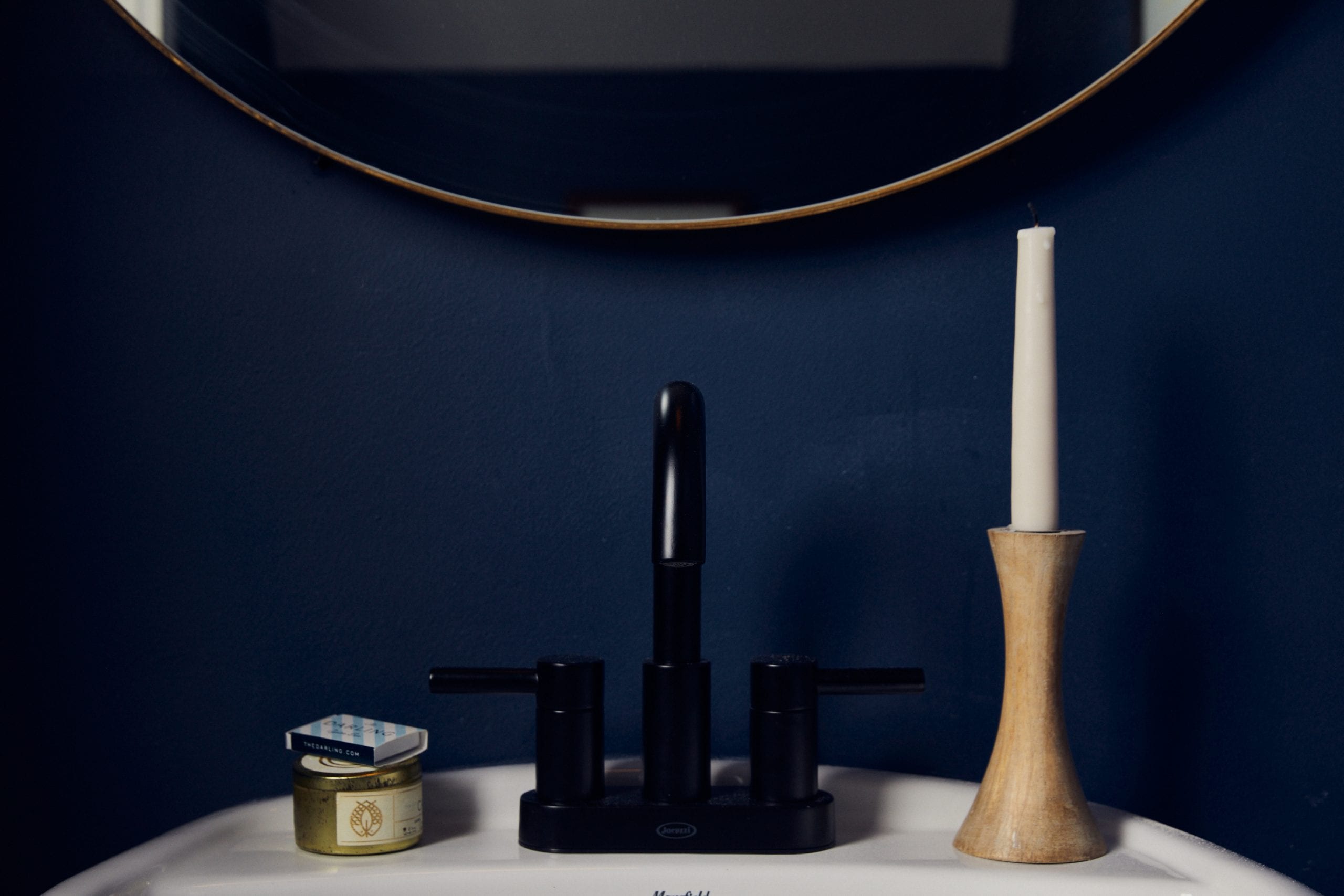 A Brief Reflection on the History of Mirrors 