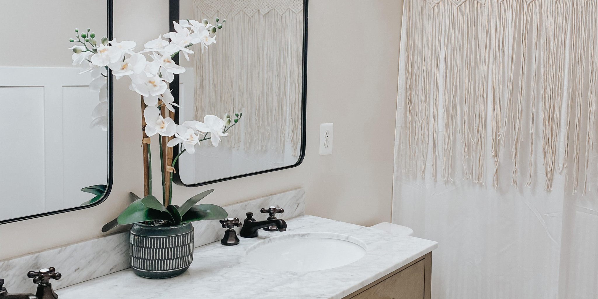 3 Common Bathroom Issues (And How to Beat Them)