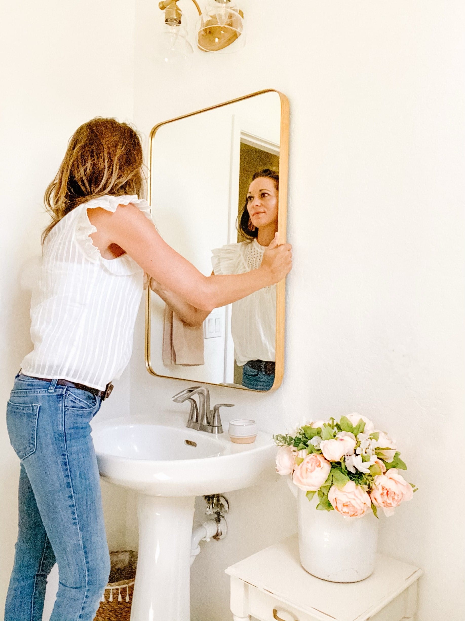 4 Places NOT to Hang a Mirror in Your Home