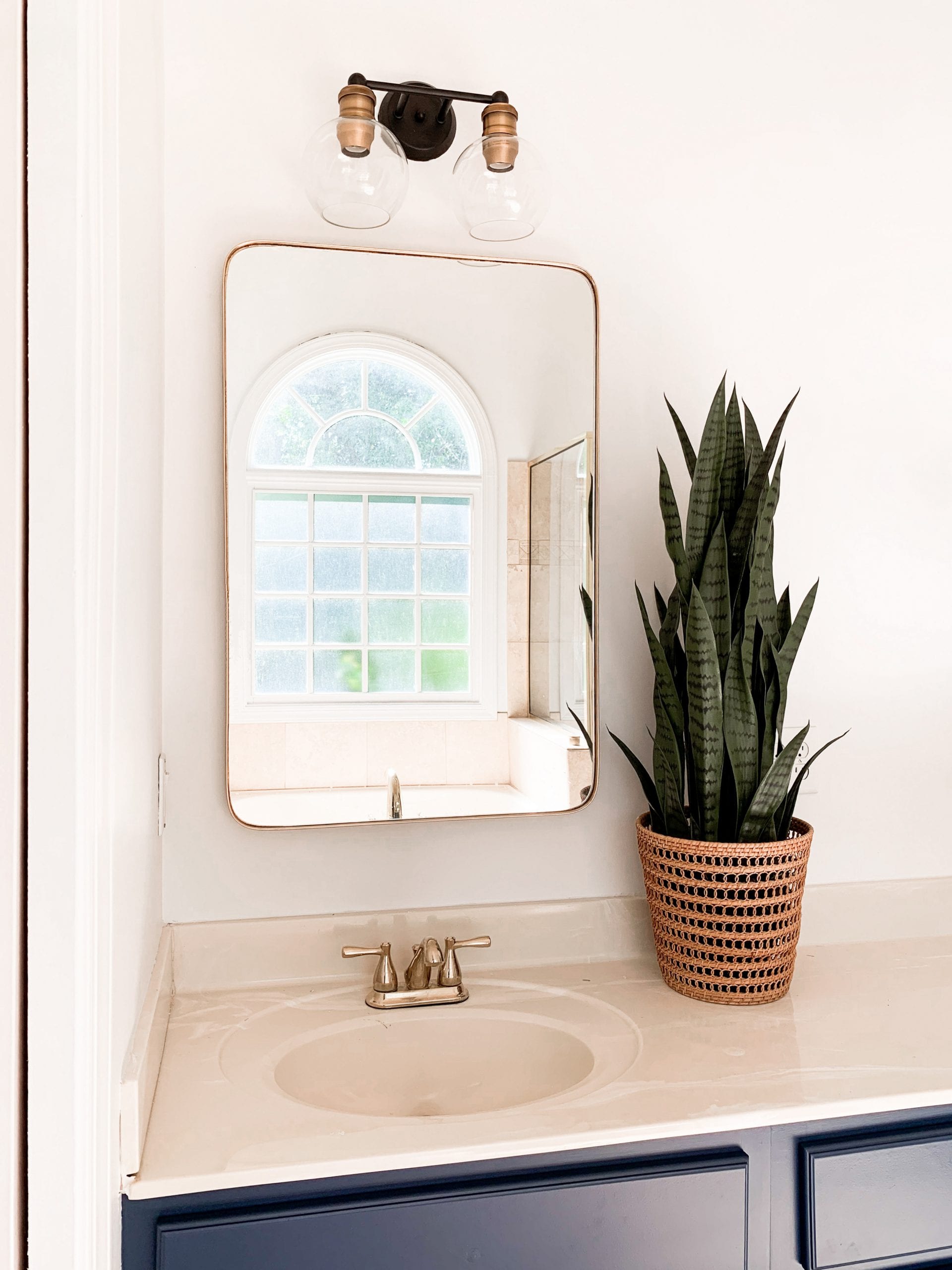 4 Strategic Ways to Add Natural Light to a Dark Room