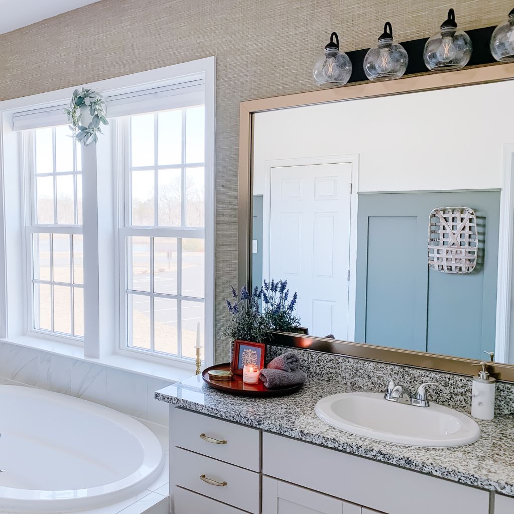 5 Incredibly Easy Ways to Make Your Bathroom Feel More Like a Spa