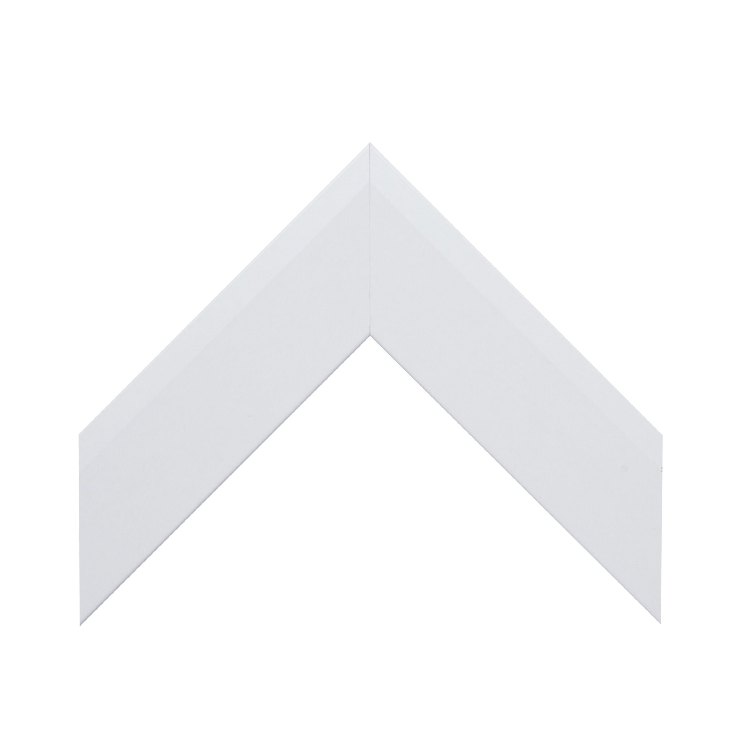 larue-white-corner.jpg