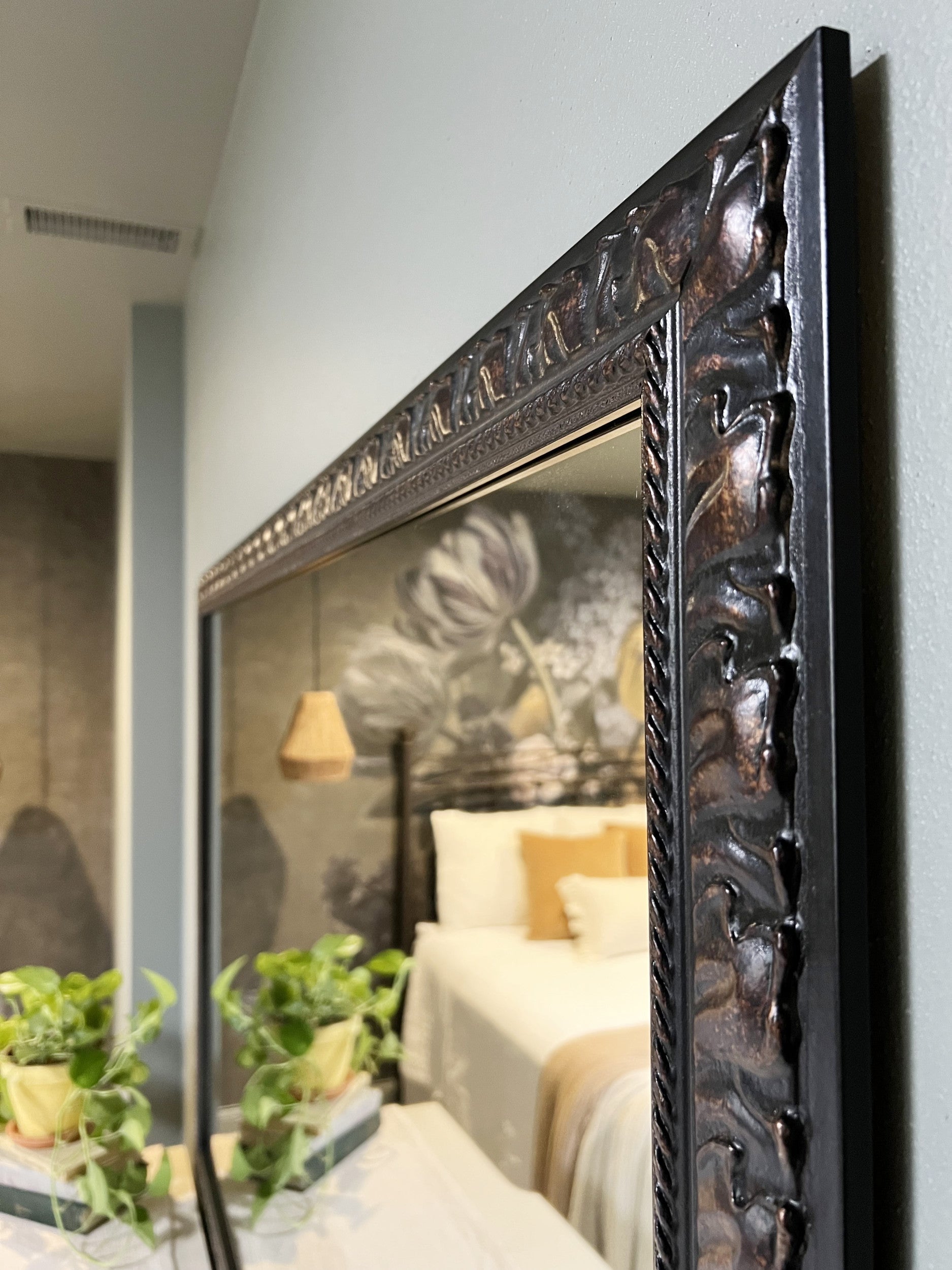 hillsborough-bronze-lifestyle-5.png