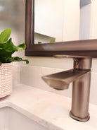 woodford-nickel-lifestyle-4.png