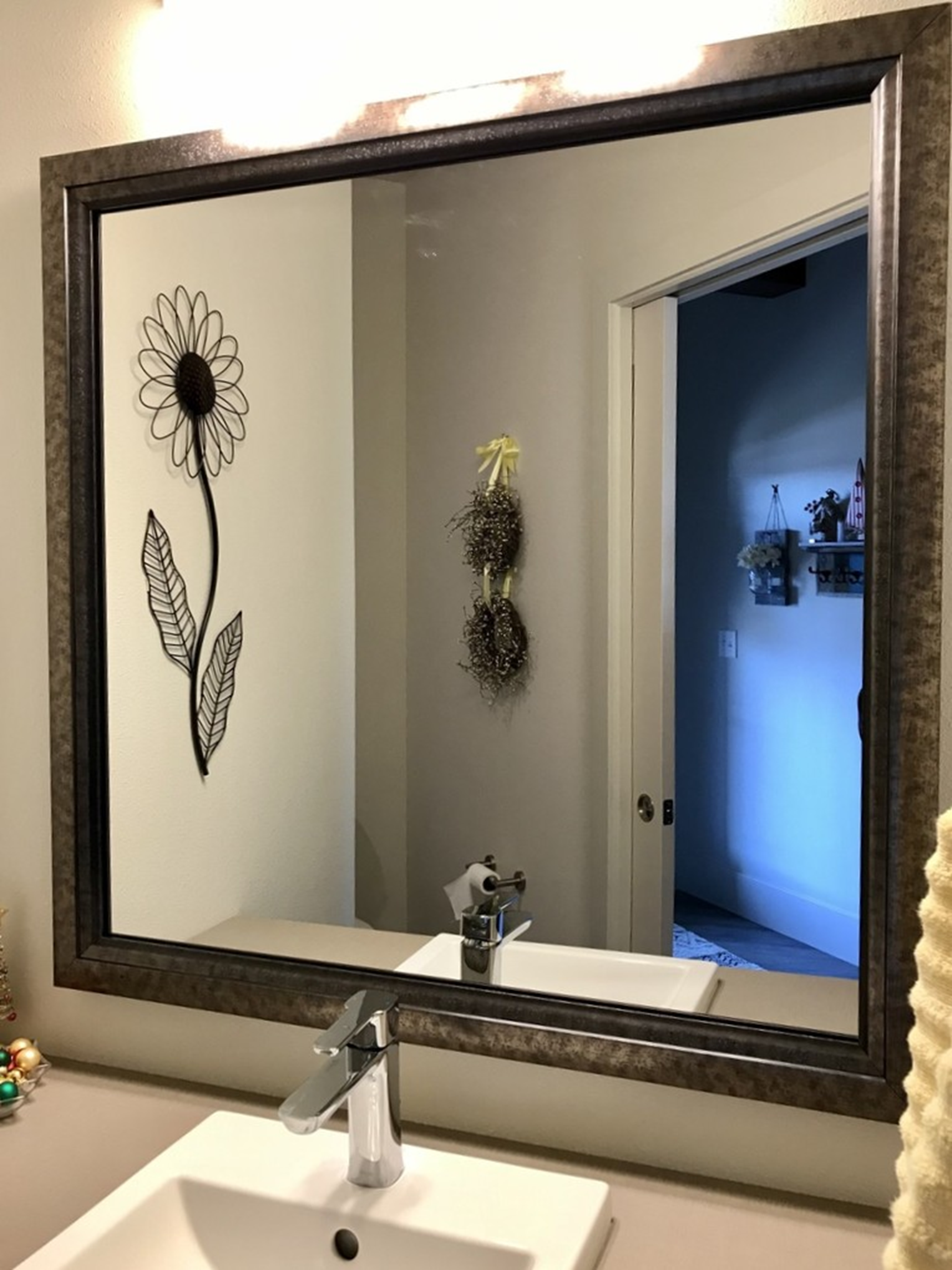 Navarro Charcoal Add A Frame
