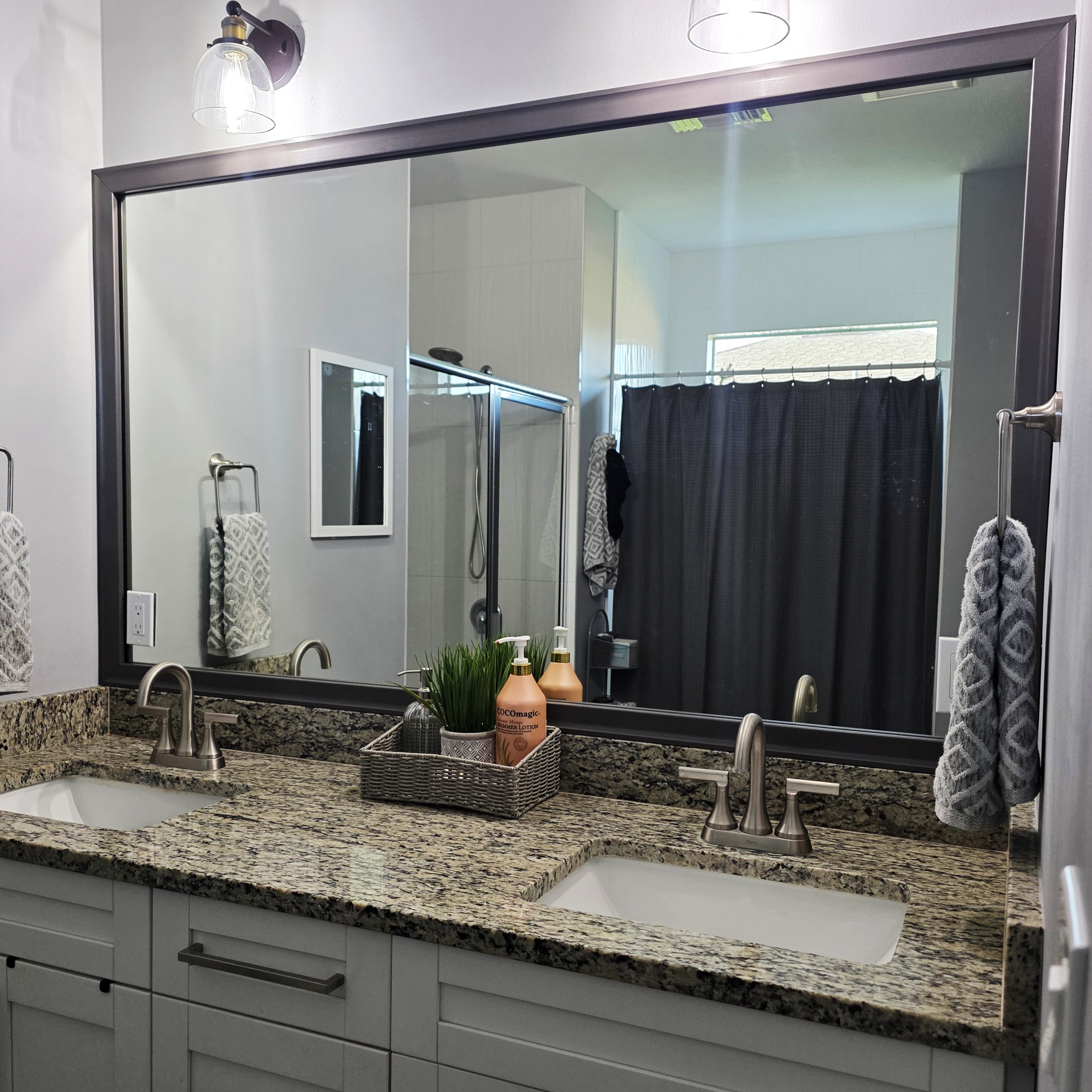 Avery Dark Gray Add A Frame