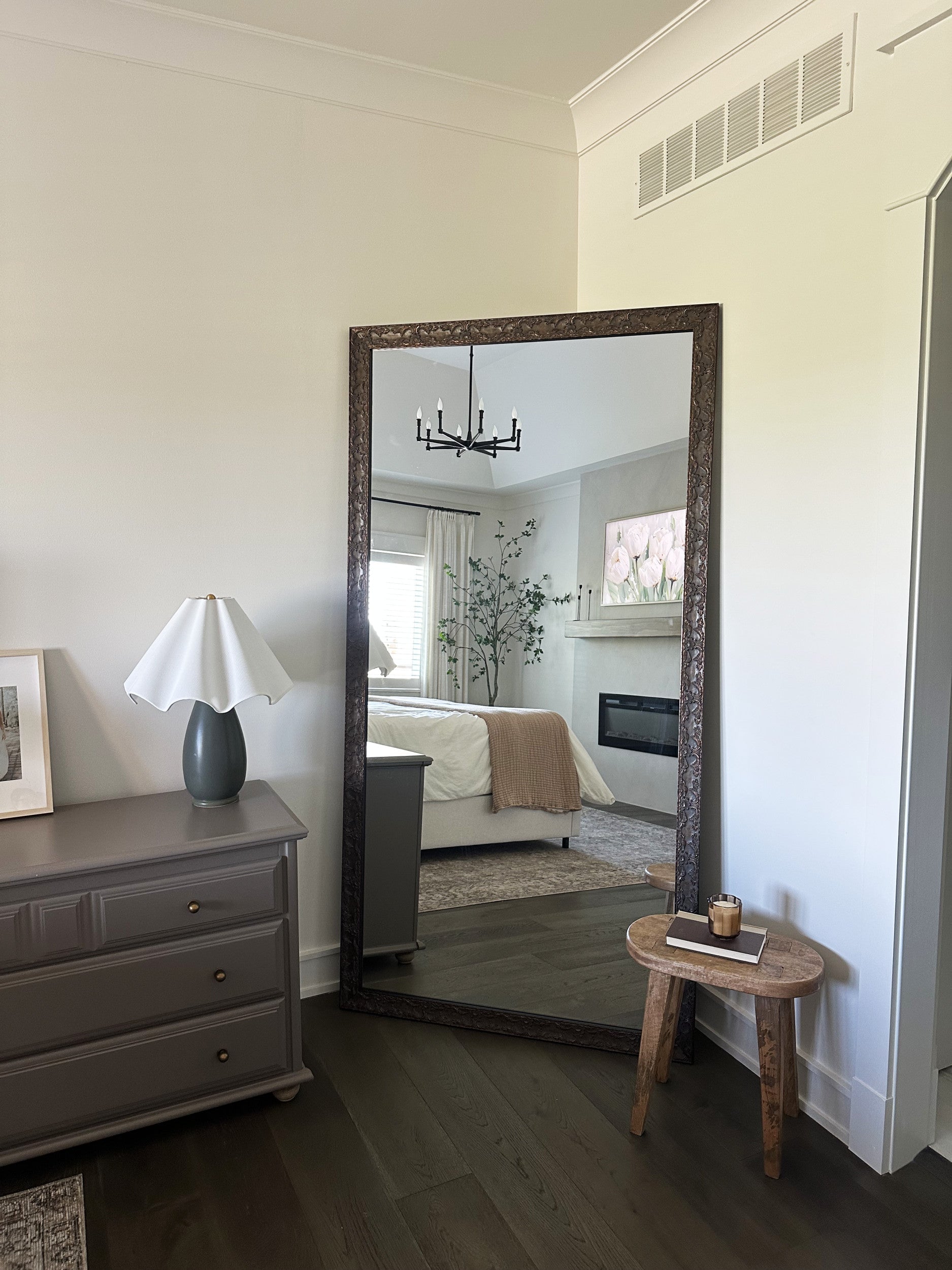 maricopa-bronze-lifestyle-3.png