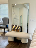 stanton-gold-lifestyle-2.png