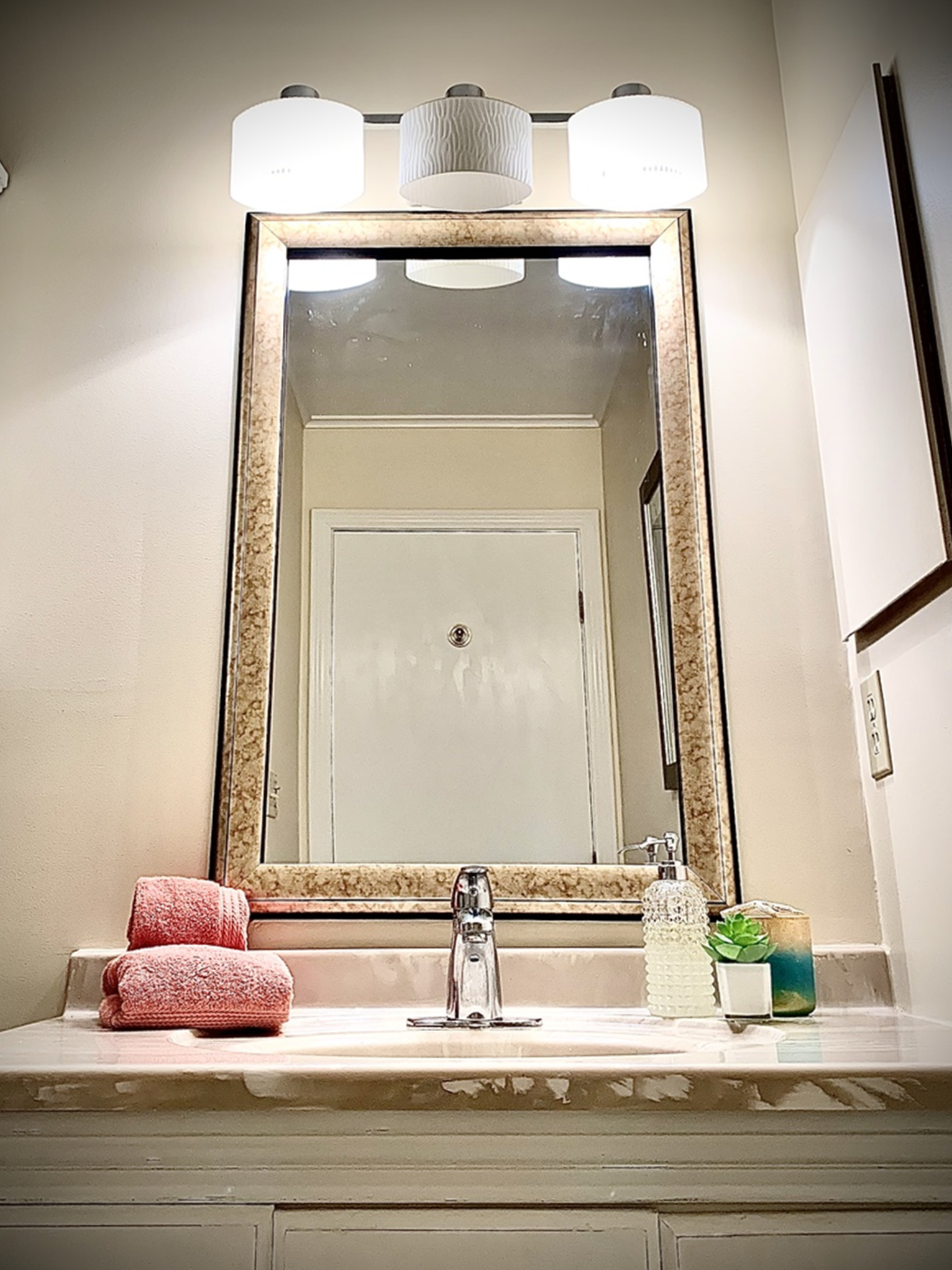 Navarro Sandstone Add A Frame