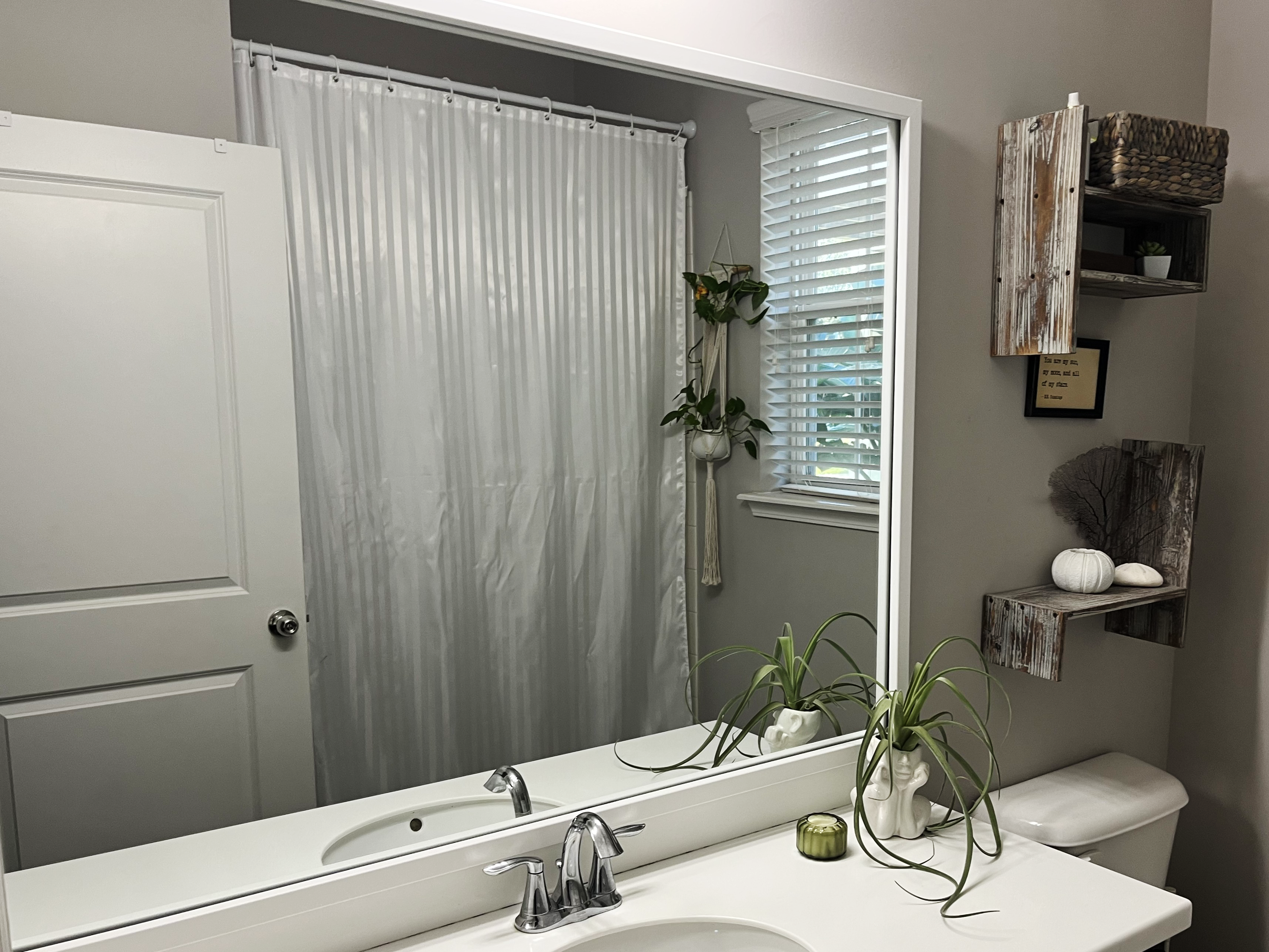 Dawson White Add A Frame