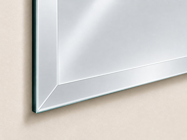 Beveled mirror edge